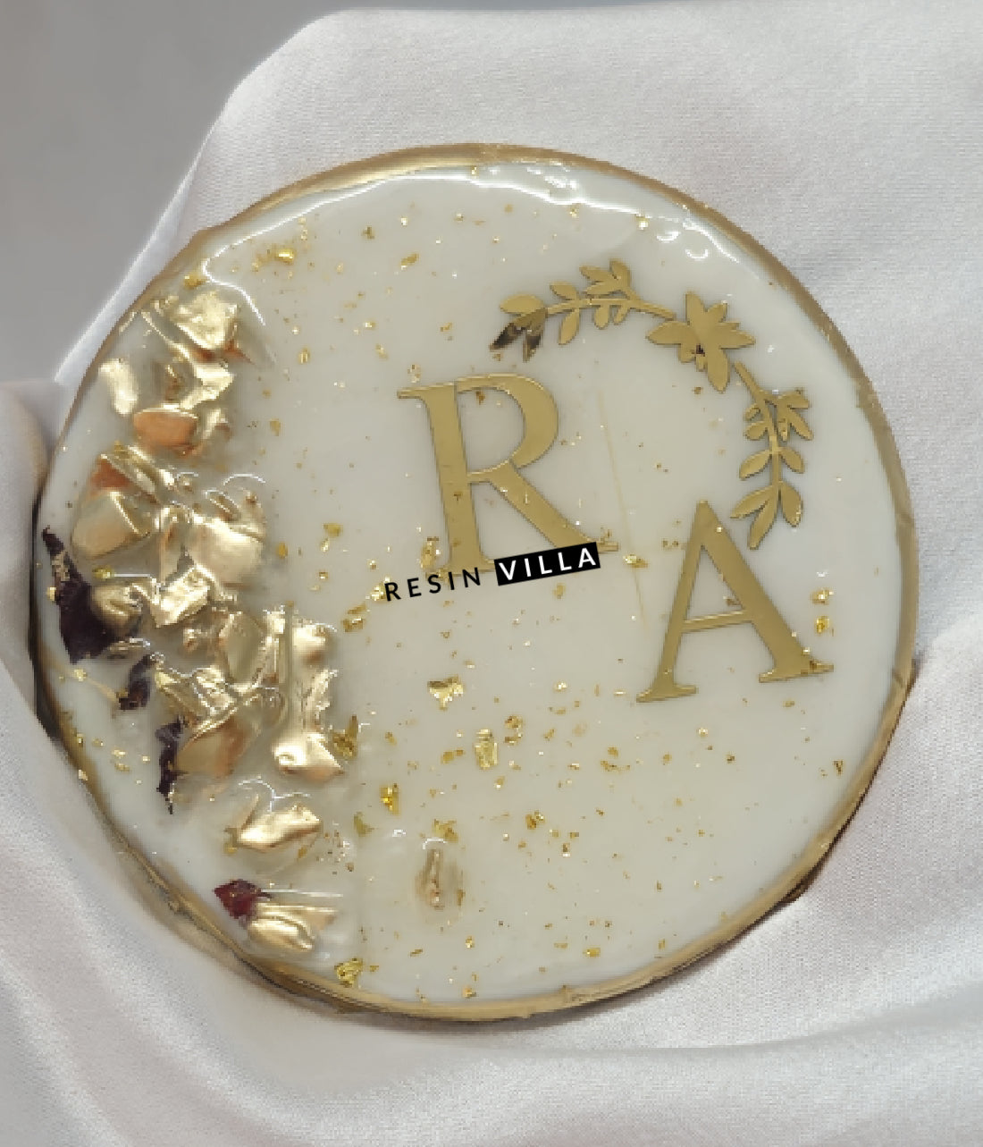 giveaways or favor gifts with initials