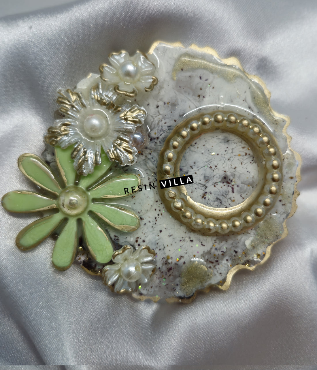 Round Sagun Resin Coin Platters