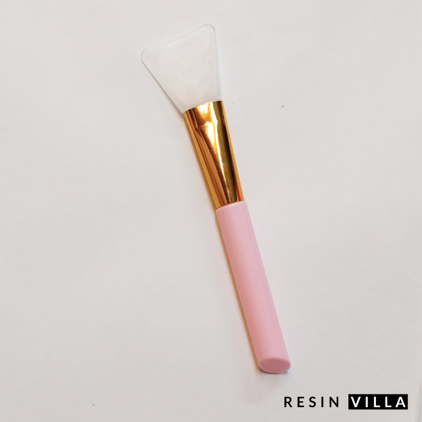 مادة فنية من الراتينج، أدوات أساسية - فرشاة ملعقة سيليكون لنشر الراتينج