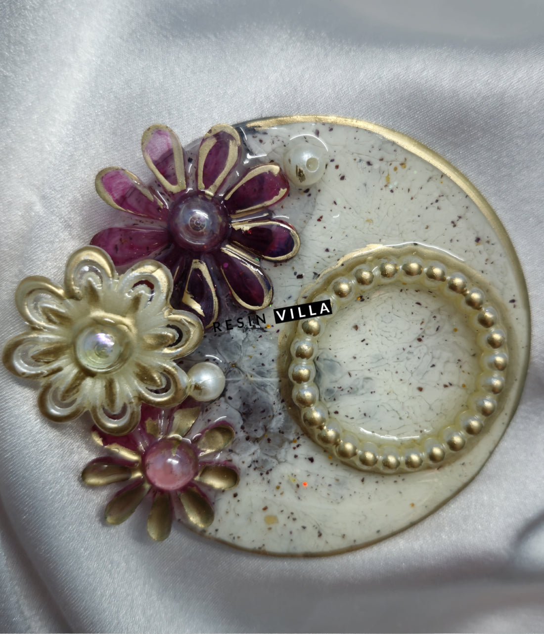 Round Sagun Resin Coin Platters