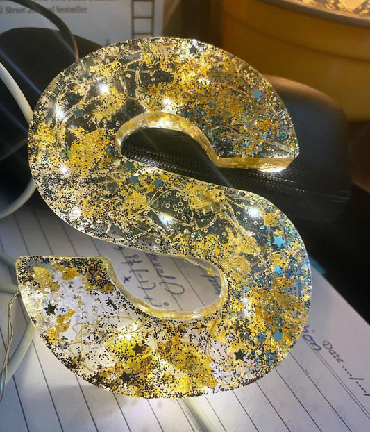 Resin Art, Monogram Alphabet Letter with light